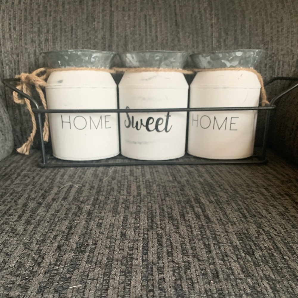 Tin accent piece